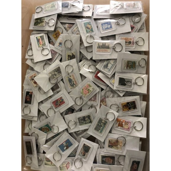 Pansy Postage Stamp Keychain Recycled Vintage USA Gift - Picture 8 of 8